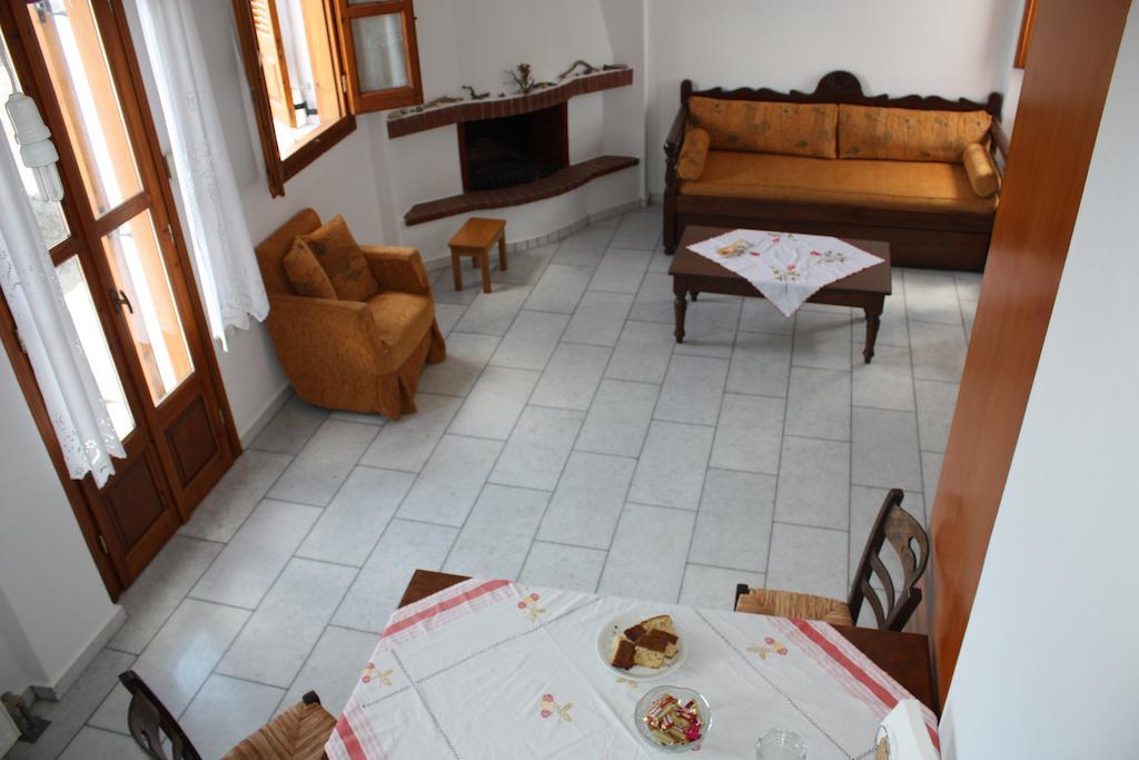 Matina - Stavros Traditional Houses Koronos Zimmer foto